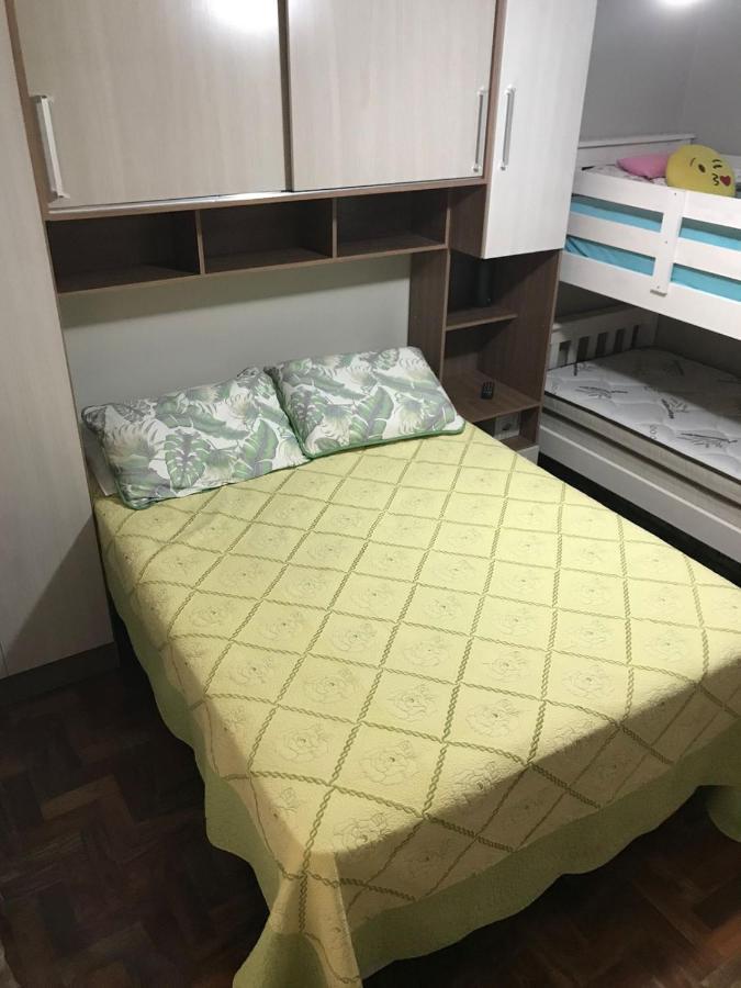 1 Dormitorio, Confortavel, No Centro De A 1 Quadra Do Mar *
